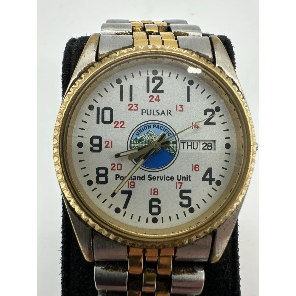 Vintage Pulsar Union Pacific Portland Service Unit Watch V733-X066 Quartz